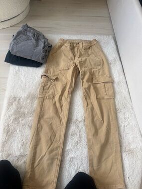 American eagle 3 pair LOT Cargo Pants - Casual Utility Style. Stretch size 00